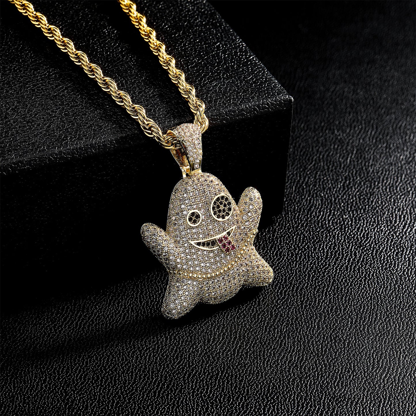 emoji Halloween spooky personality ghost face pendant men and women's trend of explosive models creative jewelry